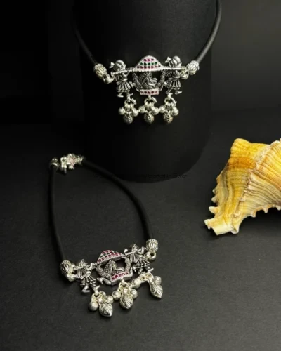 Bridal doli anklet with ghungroo charms in 70% silver