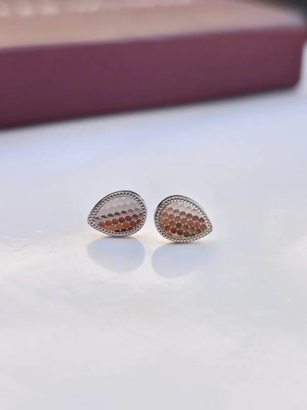 honeydew teardrop studs earrings