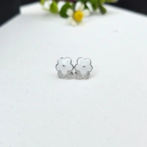 the "petal gleam" studs