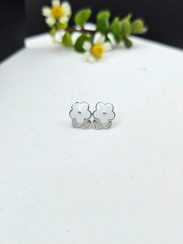 the "petal gleam" studs