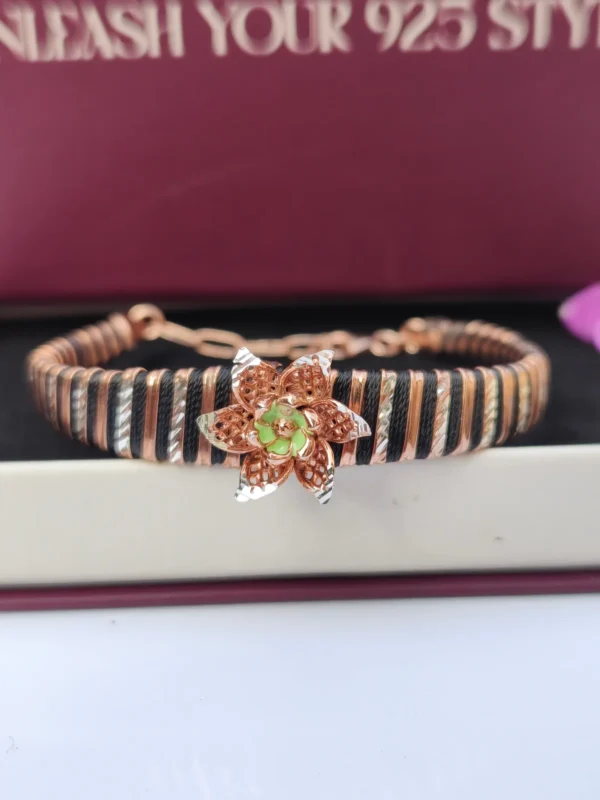 the bloom twist