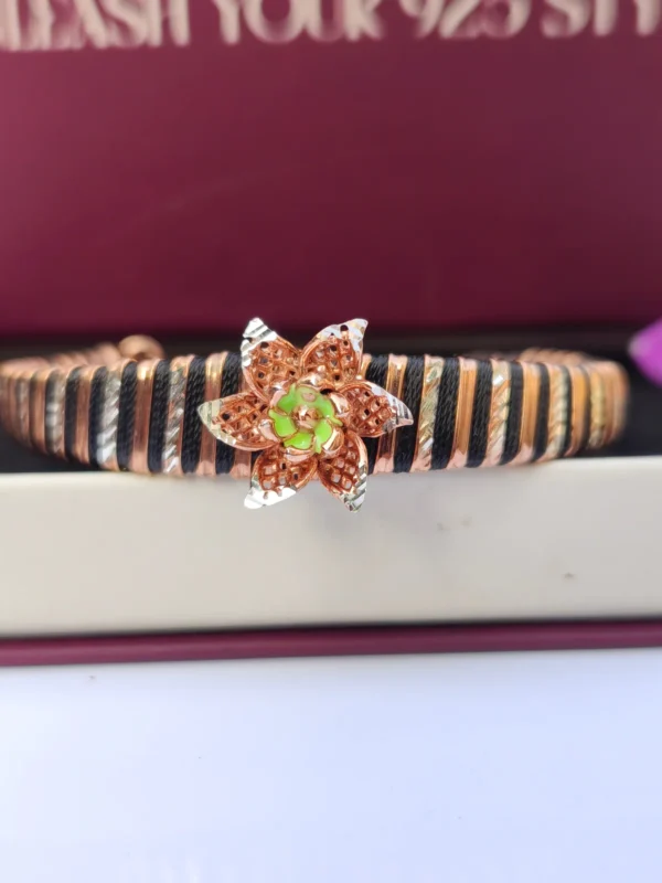 the bloom twist1