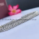 Diamond mirage bracelet, close-up view