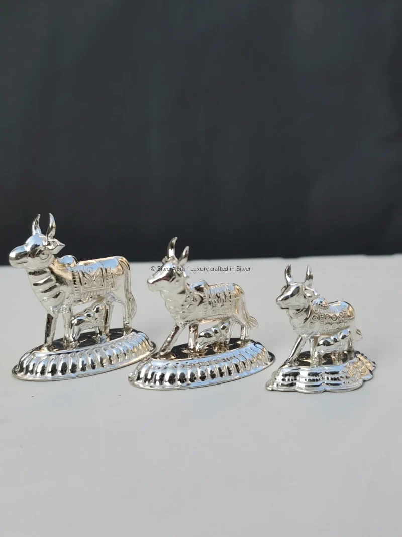 Kamdhenu Mata silver idol with calf, front view