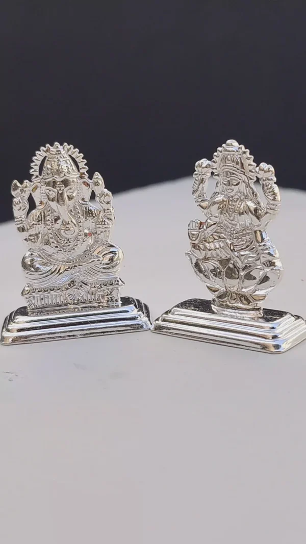 shree lakshmi ganesh murti