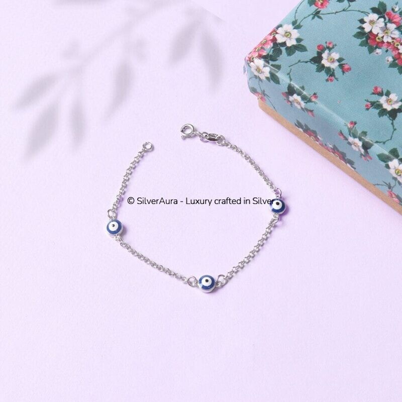 Evil eye bracelet in 925 sterling silver with enamel work