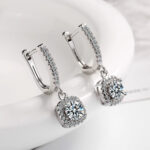 2ct moissanite huggie hoop earring
